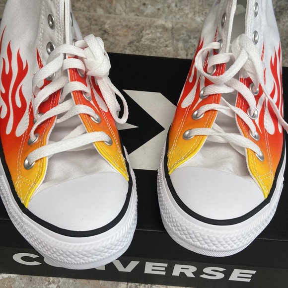 NEW| Converse Chuck Taylor All Star Archive Flames Unisex Shoes - Picture 8 of 15